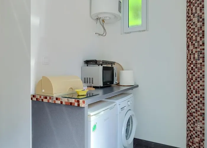 Apartamento Large In Centre Pula! *