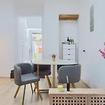 Apartment Large In Centre Pula! *